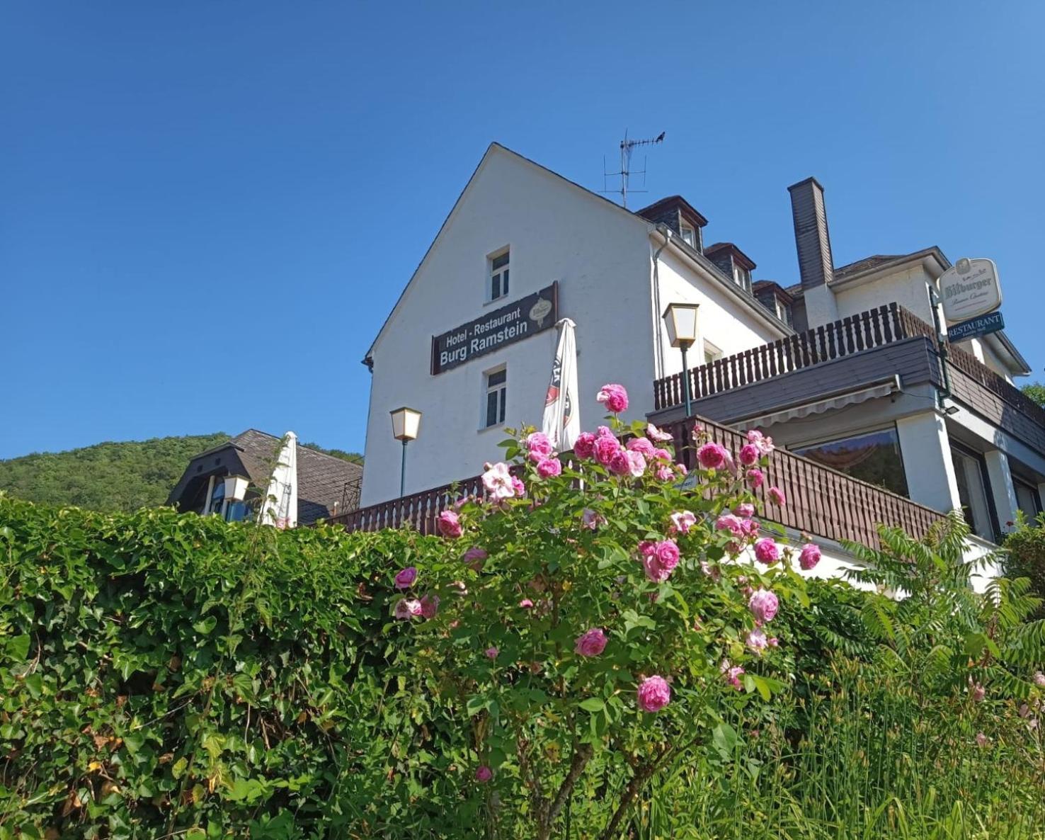 Hotel-Restaurant Burg-Ramstein Kordel Eksteriør bilde