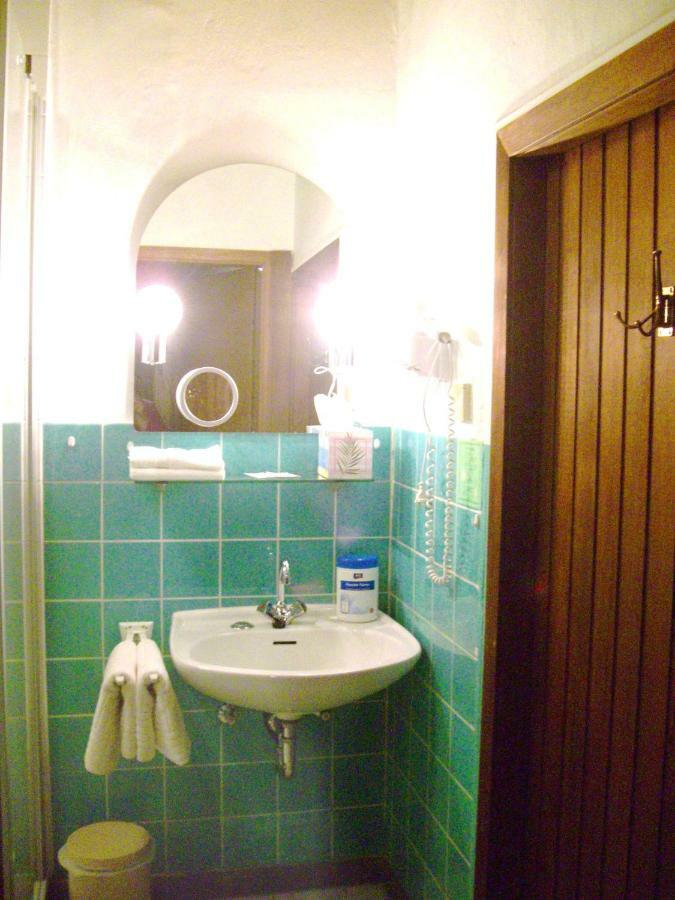 Hotel-Restaurant Burg-Ramstein Kordel Eksteriør bilde